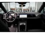 Porsche Macan 100 kWh l Luchtvering | Panorama-dak l  Stuurwielverwarming | 22-inch  wielen | Surround camera's l