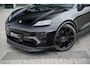 Porsche Macan 100 kWh l Luchtvering | Panorama-dak l  Stuurwielverwarming | 22-inch  wielen | Surround camera's l