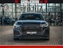 Audi RS Q8 RSQ8 BLACK OPS | 600PK 4.0 V8 TFSI QUATTRO | HUD | 4 WIELBESTURING | 23 INCH AUDI SPORT WHEELS | RS BEKLEDING ZWART | PANO | SOFTCLOSE | NIEUW PRIJS €274423,- BANG & OLUFSEN | PANORAMA DAK | De Lamborghini Urus en Audi RS Q8 zijn beide supersnelle SUV's met dezelfde basis (4.0L V8 twin-turbo motor van de VW Group)