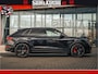 Audi RS Q8 RSQ8 BLACK OPS | 600PK 4.0 V8 TFSI QUATTRO | HUD | 4 WIELBESTURING | 23 INCH AUDI SPORT WHEELS | RS BEKLEDING ZWART | PANO | SOFTCLOSE | NIEUW PRIJS €274423,- BANG & OLUFSEN | PANORAMA DAK | De Lamborghini Urus en Audi RS Q8 zijn beide supersnelle SUV's met dezelfde basis (4.0L V8 twin-turbo motor van de VW Group)