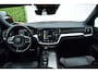 Volvo V60 2.0 T4 R-Design | Pano-dak | Leer | Trekhaak | NL-Auto |