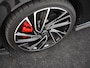 Volkswagen Golf 2.0 TSI GTI 300PK DSG/AUTO | Achteruitrijcamera | Cruise control adaptief | Stoelen stuurverwarming | Apple carplay Android auto | DAB | 19"LMV