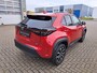 Toyota Yaris Cross 1.5 HYBRID 115 DYNAMIC COMFORT PACK NIEUW! DIRECT LEVERBAAR BLIND SPOT STOEL/STUURVERW. PARK-SENSOREN KEYLESS PRIVACY-GLASS