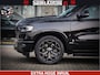 Dodge Ram 1500 LIMITED NIGHT | 5.7 V8 HEMI | HUD | MWK | LUCHTVERING | EERSTE EIGENAAR | BOM VOL ALLE OPTIES | CREW CAB DUBBELE CABINE | 5 PERSOONS | DC | 40000 KM | MEEST VOLLE RAM PICK UP |