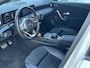 Mercedes-Benz A-klasse 180 Business Solution AMG | Panoramadak | Navigatie | Camera | Climate Control |