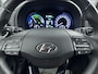 Hyundai Kona 1.6 GDI HEV Fashion | Achteruitrij camera | Navigatie | Trekhaak 1300kg | Head up display | Lane assist |