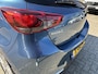 Mazda 2 1.5 Skyactiv-G Signature | Apple carplay| Head up display| Climate control| Rondom zicht camera| Parkeersensoren voor en achter|