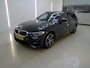 BMW 3-Serie Touring 330e eDrive 184PK Edition M-sport+Bruin-Leder+Dravit-Grau+Parking Pack+Trekhaak-Pakket =NOVEMBER 2020 SUPER !!