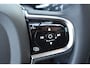 Volvo XC60 T6 AWD 350PK Plug-in Hybrid Ultimate Dark | HUD | Trekhaak | BLIS | 360 Camera | Panoramadak |