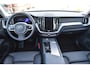 Volvo XC60 T6 AWD 350PK Plug-in Hybrid Ultimate Dark | HUD | Trekhaak | BLIS | 360 Camera | Panoramadak |