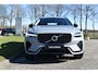 Volvo XC60 T6 AWD 350PK Plug-in Hybrid Ultimate Dark | HUD | Trekhaak | BLIS | 360 Camera | Panoramadak |