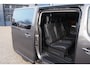Peugeot e-Traveller 75 kWh Business Long | Allure VIP Uitvoering | Lengte 3 | Vol Opties ! | Lederen Bekleding | Panoramadak | 8-Zitplaatsen | Stoelverwarming| 2x Elektrische Zijschuifdeur | Achterklep | Climate Control | Navigatie | Lichtmetalen Velgen | Slechts 27.400 Km ! |