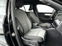 Volvo XC40 T4 Plug-in hybrid Plus Dark | Parkeercamera | Stoel- en Stuurverwarming | Trekhaak