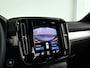 Volvo XC40 T4 Plug-in hybrid Plus Dark | Parkeercamera | Stoel- en Stuurverwarming | Trekhaak