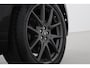 Land Rover Range Rover Velar P400e Dynamic SE | Black Pack | Head-Up | Trekhaak | ACC | Stuurverwarming | 360° Camera