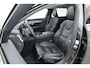 Volvo V90 2.0 T6 Plug-in hybrid AWD Ultimate Bright | Pano | 360 Cam | Stoel ventilatie | ACC | Blis | H&K Audio | uitvoering controleren