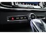 Volvo V90 2.0 T6 Plug-in hybrid AWD Ultimate Bright | Pano | 360 Cam | Stoel ventilatie | ACC | Blis | H&K Audio | uitvoering controleren