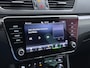 Skoda Superb Combi T218PK iV PHEV AUT-6 Sportline BS Elektr.+Geheugen-Sport-Stoelen+Verwarmd Trekhaak Virtual Cockpit Matrix Led Navi Ecc Adap.Cruise Camera Apple Carplay Auto Pdc 1.4t- Plug-in-hybride Achterbank+Stuurverwarming Led Elek.Achterklep Lmv 19" Keyless Dodehoek detectie Verkeersbord detectie 1e Eigenaar Origineel Nederlandse Auto 400 Nm !! + 1600kg trekvermogen