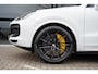 Porsche Cayenne 4.0 Turbo S E-Hybrid PCCB / Panoramadak / Bose / 22 Inch