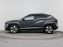 Hyundai Kona 1.6 GDI HEV Premium Sky | Lage km-stand! | Schuifdak | Ivoor leder | Memory | Stoel + stuurverwarming | El. bed. achterklep |