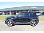 Volvo XC40 Recharge Core 70 kWh | Trekhaak | All season | Camera | Stoelverwarming | Stuurverwarming
