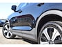 Volvo XC40 Recharge Core 70 kWh | Trekhaak | All season | Camera | Stoelverwarming | Stuurverwarming