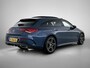 Mercedes-Benz CLA Shooting Brake 180 Business Solution AMG | Elektrische stoelen | Panoramadak |