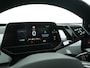 Volkswagen ID.3 First Plus 58 kWh | Trekhaak | Camera | Stoel\Stuurverwarming