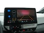 Volkswagen ID.3 First Plus 58 kWh | Trekhaak | Camera | Stoel\Stuurverwarming
