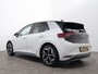 Volkswagen ID.3 First Plus 58 kWh | Trekhaak | Camera | Stoel\Stuurverwarming