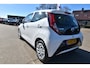 Toyota Aygo 1.0 VVT-i x-play , A UITRIJ CAM , NAVI VIA APP , BL TOOTH , AIRCO ,