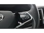 Skoda Karoq 1.5 TSI 150pk ACT Business Edition DSG / Navigatie / Cruise Control / Parkeersensoren