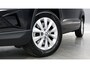 Skoda Karoq 1.5 TSI 150pk ACT Business Edition DSG / Navigatie / Cruise Control / Parkeersensoren