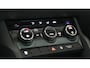 Skoda Karoq 1.5 TSI 150pk ACT Business Edition DSG / Navigatie / Cruise Control / Parkeersensoren