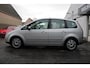 Ford C-Max Focus 2.0-16V Futura Automaat | Airco | Cruise control | Parkeer sensoren | Elec ramen | Trekhaak