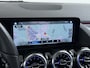 Mercedes-Benz B-klasse 180T AUT-7 Luxury Pano-Dak Elektr+Leer+Geheugen+Verwarmd-Comfort-Stoel Navi Camera Apple Carplay Android Elek.Stoelen+Memory+Verwarmd Cruise Control Pdc Zitcomfortpakket Elek.Achterklep Widescreen Park-Assist Break-Assist cockpit Premium+ Smartphone-integratie Dodehoekassistent DAB Bluetooth Led Lmv Keyless Go Easy-pack 1e Eigenaar Dealeronderhouden Zeer Compleet Origineel Nederlandse Auto 1.400kg trekvermogen € 44.000,- nieuw