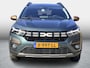 Dacia Jogger 1.6 Hybrid 140 Extreme 7p. / Stoelverwarming / Comfort-Pakket / Carplay / Camera / Cruise control / DAB+ / Keyless / 1e Eigenaar / Full LED / 16'' Lichtmetalen Velgen /
