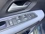 Dacia Jogger 1.6 Hybrid 140 Extreme 7p. / Stoelverwarming / Comfort-Pakket / Carplay / Camera / Cruise control / DAB+ / Keyless / 1e Eigenaar / Full LED / 16'' Lichtmetalen Velgen /