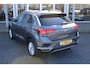 Volkswagen T-Roc 1.5 TSI Automaat Style Business | Adapt. Cruise | Camera | Verw. Voorstoelen | DAB | AppleCarplay | El. Achterklep |