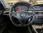 BMW 3-Serie 318i Business Line Airco, Cruise Control, Leder, Stuurbekrachtiging