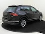 Volkswagen Tiguan 1.4 TSI eHybrid Life Navigatie | Parkeercamera | LM velgen | Climat control |