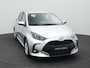 Toyota Yaris 1.5 Hybrid 115 Active Direct levrbaar Incl. premie