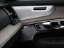 Volvo XC90 2.0 T8 Plug-in hybrid AWD Ultra Dark / Trekhaak / B&W Audio / Stoelventilatie+Massage / Luchtvering / 360 Camera / Head-Up Display / Panoramadak /