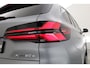 BMW X5 xDrive50e M Sport Frozen pure Grey | Skylounge | Soft Close | Achterasbesturing | 360cam | B&W Aduio | 22'' | Stoelvent. | Carbon | Luchtvering