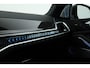 BMW X5 xDrive50e M Sport Frozen pure Grey | Skylounge | Soft Close | Achterasbesturing | 360cam | B&W Aduio | 22'' | Stoelvent. | Carbon | Luchtvering