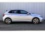 Volkswagen Polo 1.0 TSI R-Line / DSG / 17 inch / Virtual / Keyless / Matrix / LED /