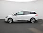 Renault Clio Estate 0.9 TCe Limited | AIRCO | NAVIGATIE | BLUETOOTH | CRUISE CONTROL | PARKEERSENSOREN |