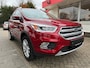 Ford Kuga 1.5 Titanium 4WD / Parkeersensoren / Bluetooth / Airco / Automaat