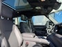 Land Rover Defender 110 P300e X-Dynamic HSE | 22 Inch | Pano | Meridian Surround | El. trekhaak | Koelbox | Black Pack | Cold Climate