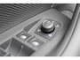 Volkswagen Passat Variant 1.5 eHybrid 272pk R-Line DSG Automaat Black Style / Panoramadak / LM 18 inch / Massagestoelen / Elek. Zwenkbare Trekhaak / Elek Achterklep / Matrix LED / Head-Up Display / Garantie tot 15-7-2030 / 100.000km